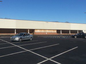 Berkeley Co. Council buys the old Food Lion building for $350,000.