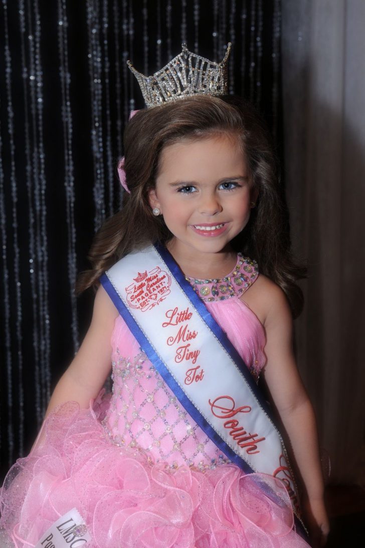 Moncks Corner’s Kinslee Mitchum Crowned “Little Miss Tiny Tot SC 2017 ...
